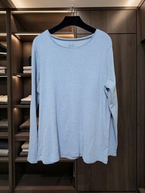 Croft & Barrow Light Blue Heather Long Sleeve Classic Tee Women's Large EUC